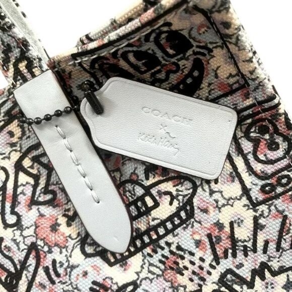 SOLD Coach X Keith Haring 2017 Collab Printed on Baby Blue Canvas Tote Bag 28651 - Picture 6 of 10